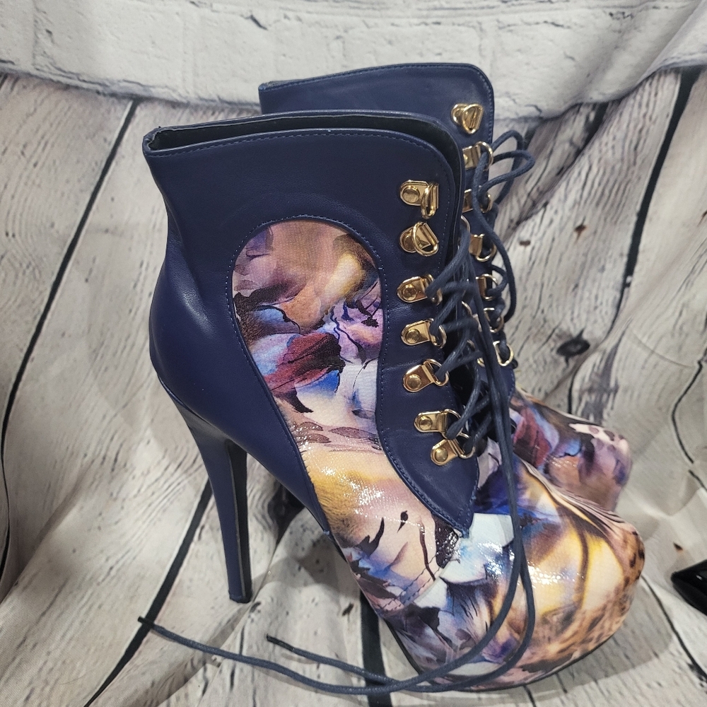 Show Story Lace Up Stiletto Heel Gothic Ankle Boot